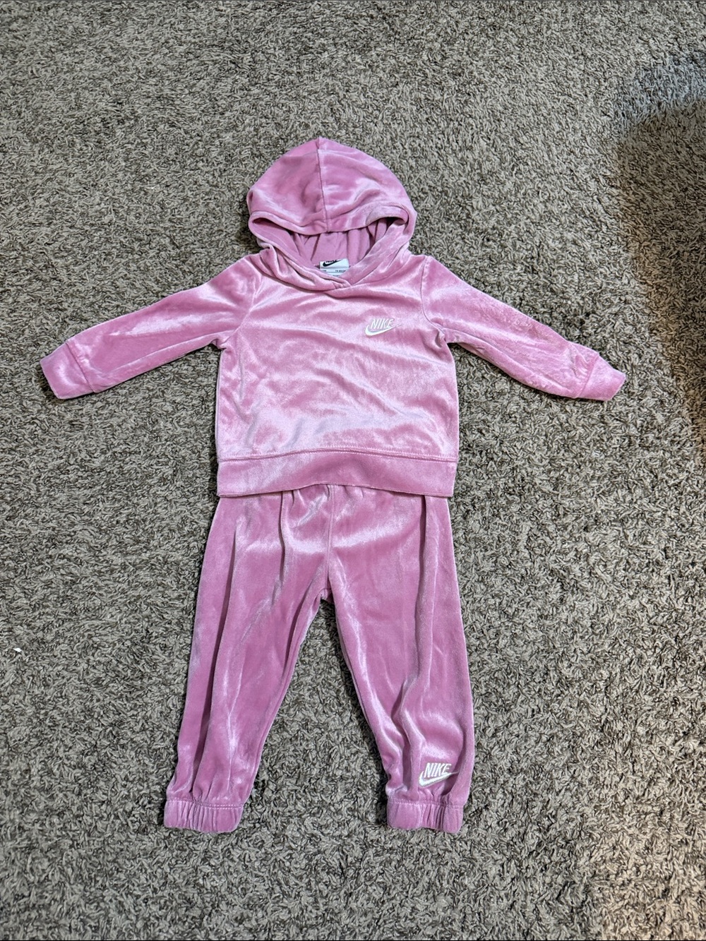 Nike Pink Velour Hoodie & Sweatpants Set - Light Pink